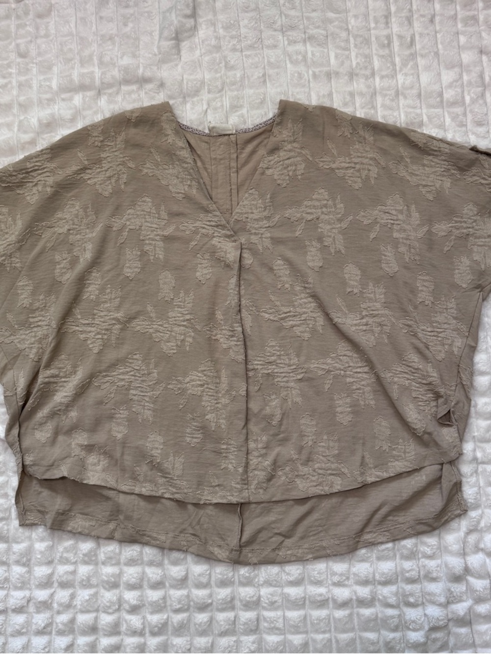 Umgee Large Floral Jacquard Oversized Blouse Top - Picture 4 of 8
